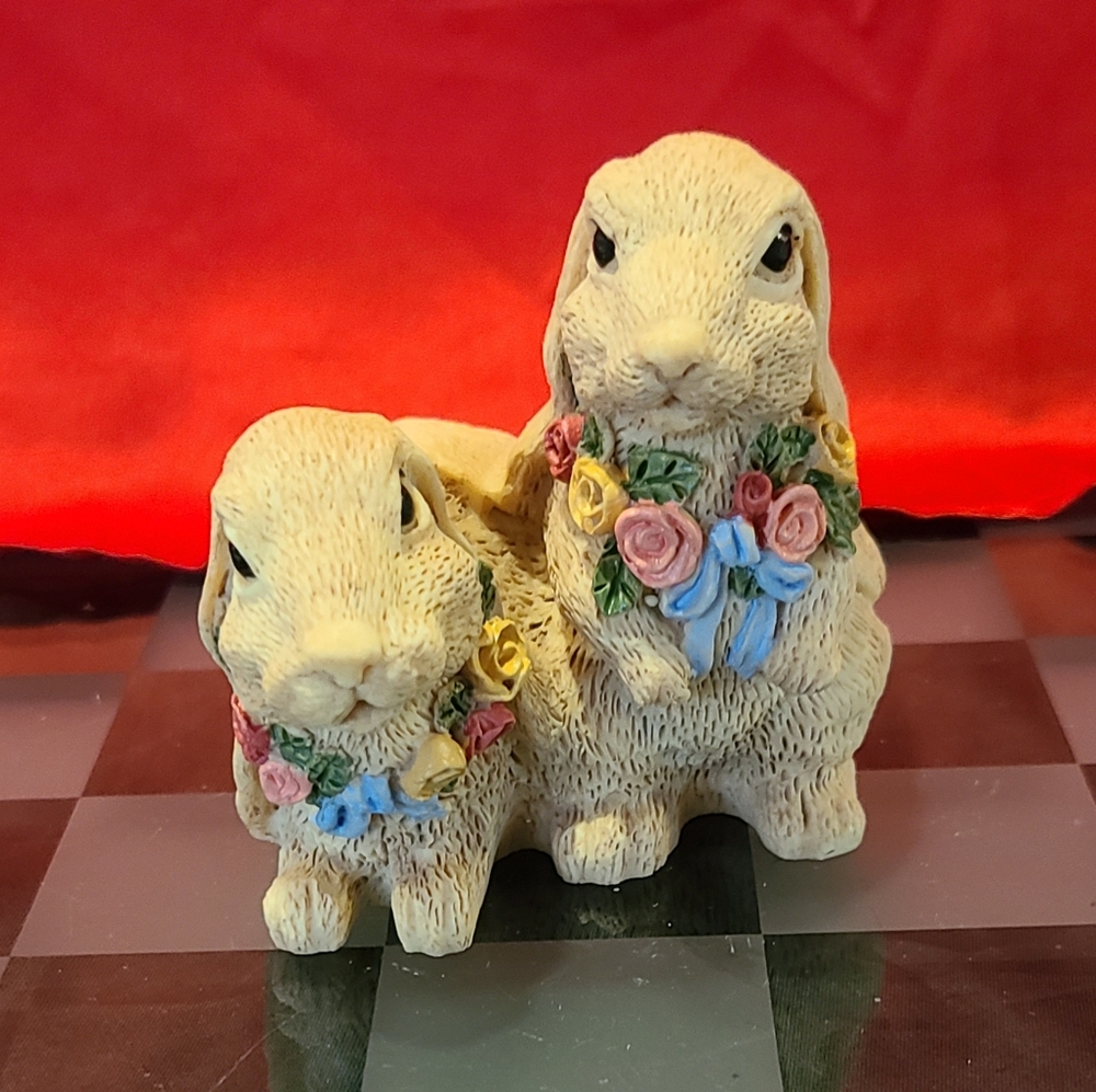 Bunny Figurine For Sale Knick Knack super Cute Add to your collection to…
